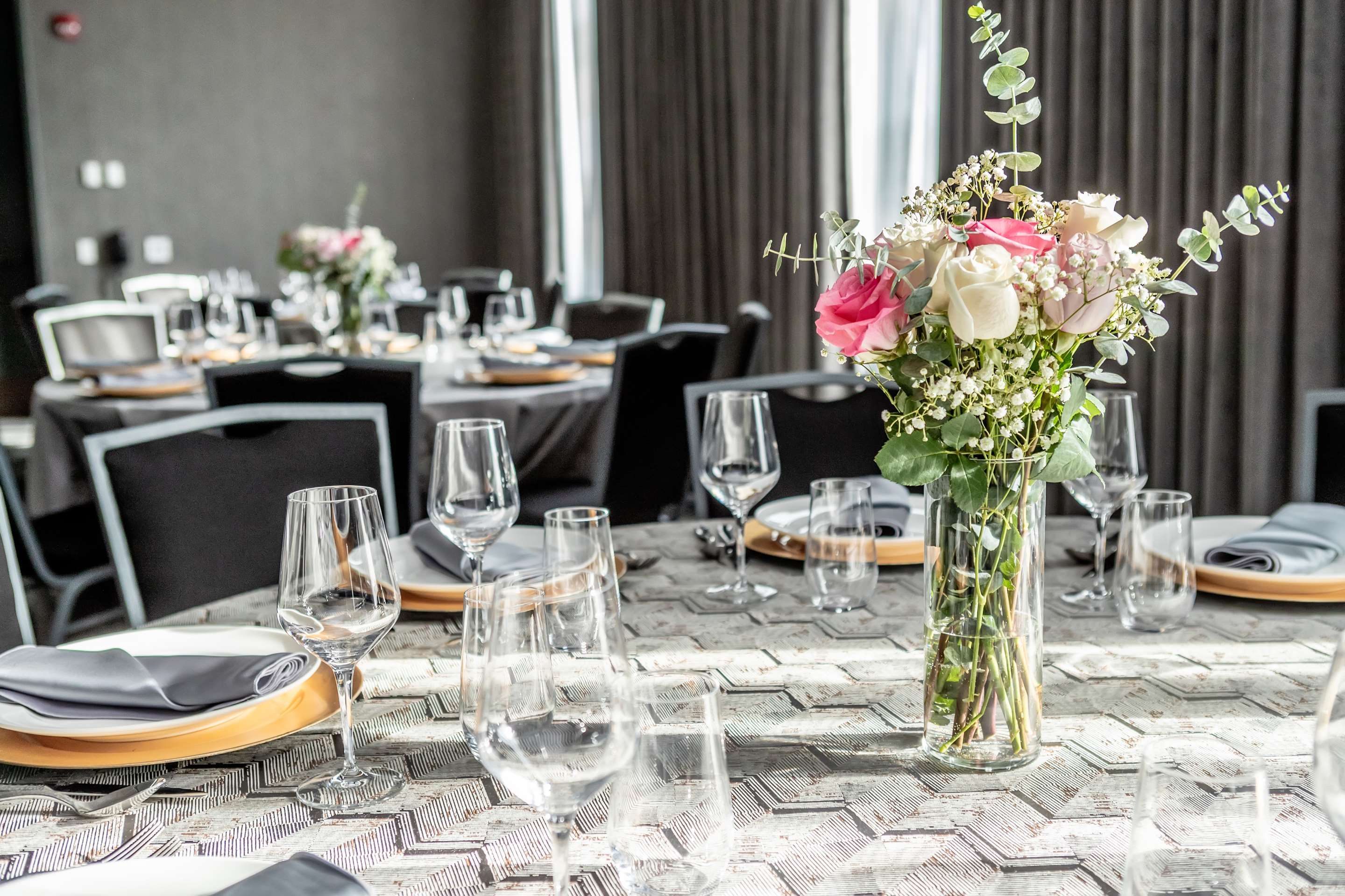 Meeting Room | The Rose Chicago, Tapestry Collection by Hilton