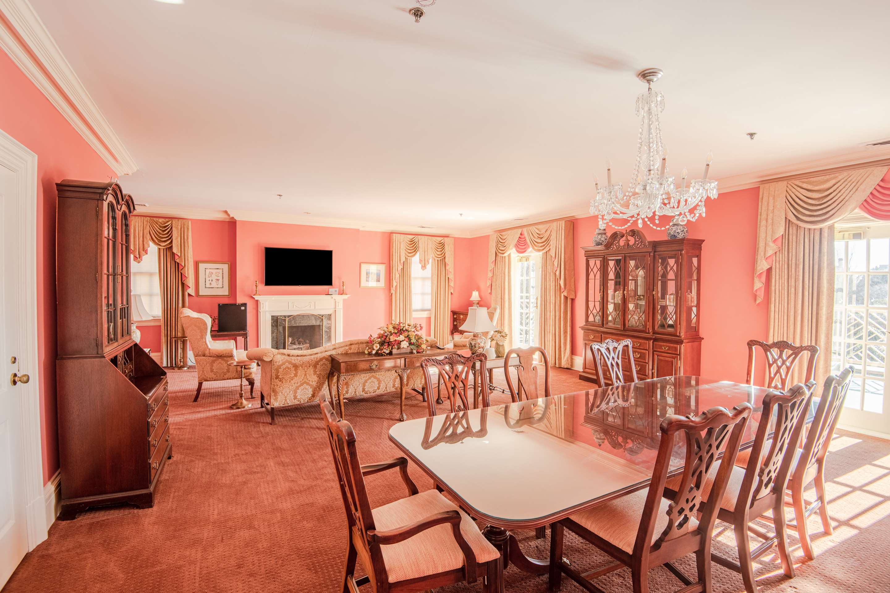 Guest room