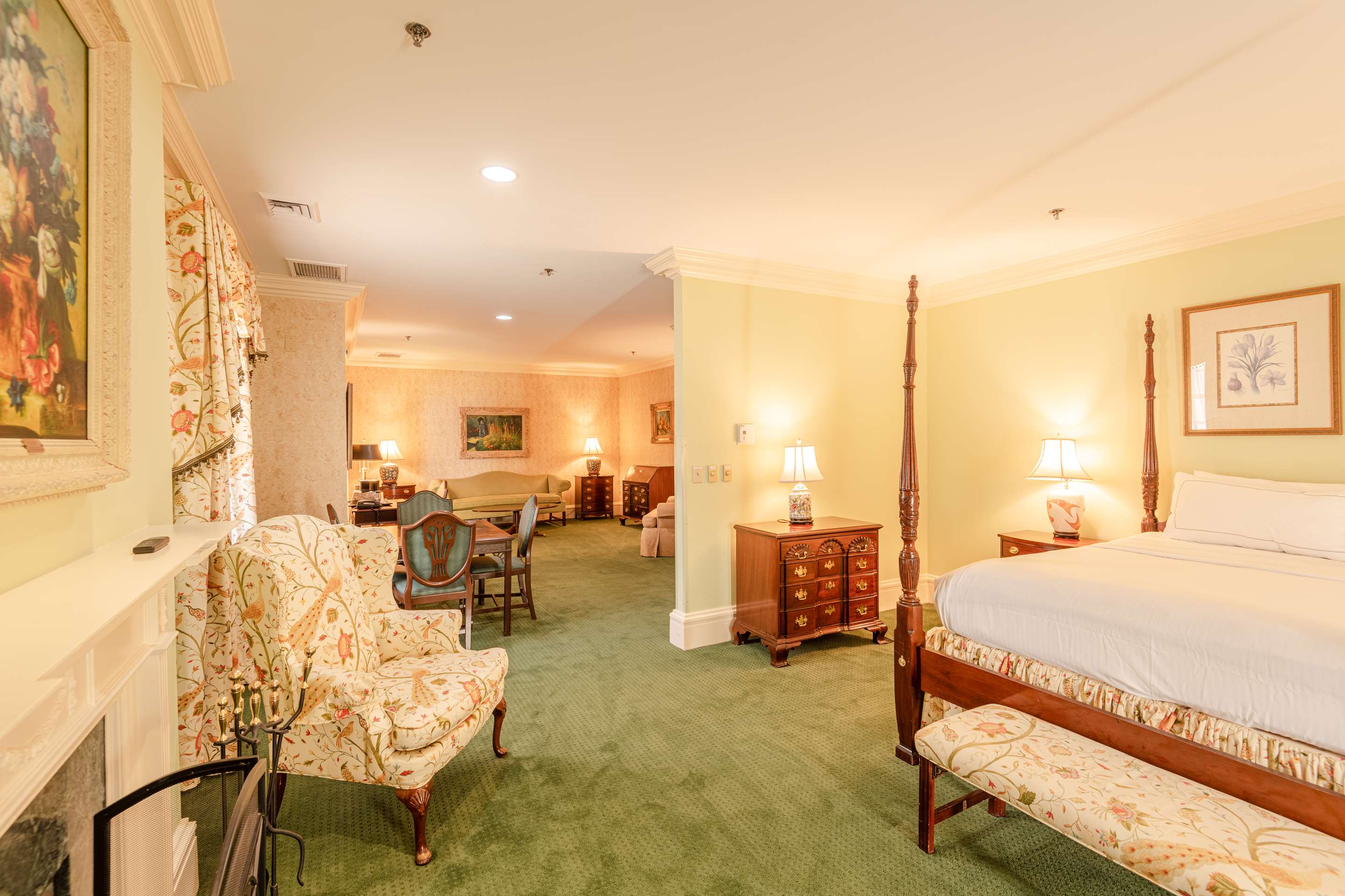 Guest room