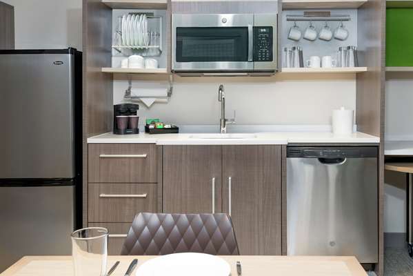  - Home2 Suites by Hilton Orlando Universal - I-4, Exit 75B