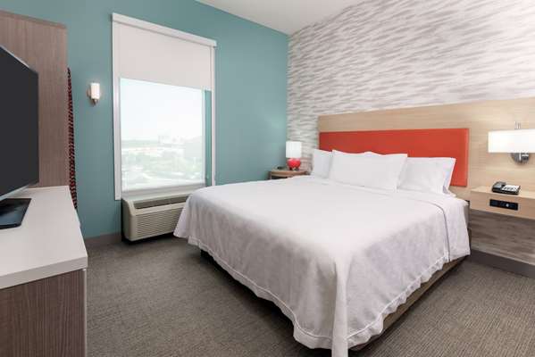  - Home2 Suites by Hilton Orlando Universal - I-4, Exit 75B