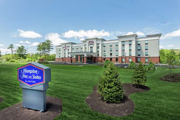 Exterior view - Hampton Inn & Suites Kittery
