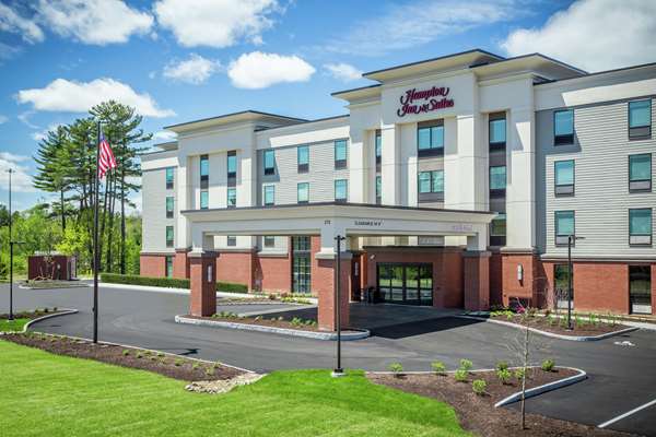 Exterior view - Hampton Inn & Suites Kittery