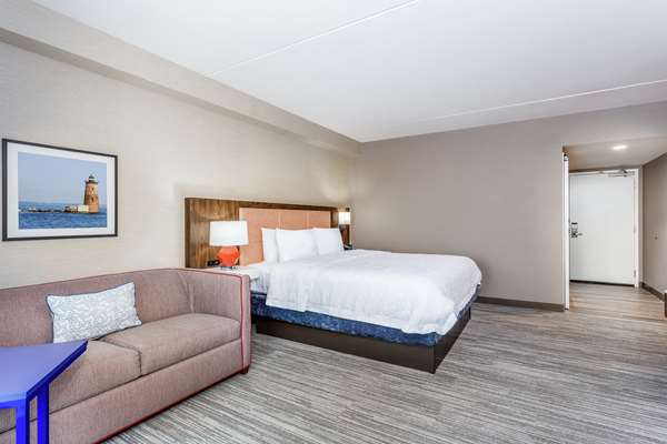  - Hampton Inn & Suites Kittery