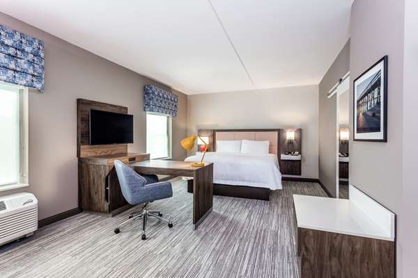  - Hampton Inn & Suites Kittery