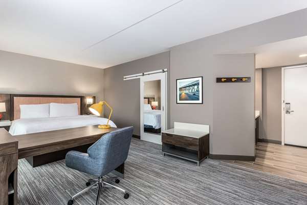  - Hampton Inn & Suites Kittery