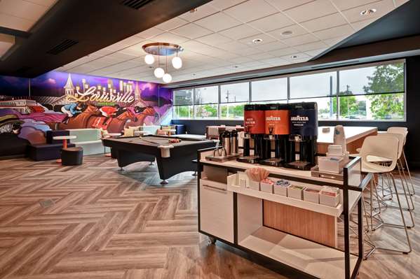  - Tru by Hilton Hotel Airport Louisville - I-65, Exit 131B