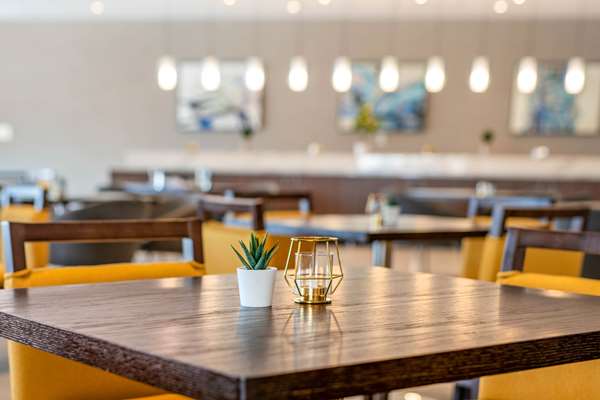 Amenities - Cambria Hotel Mall of America Bloomington