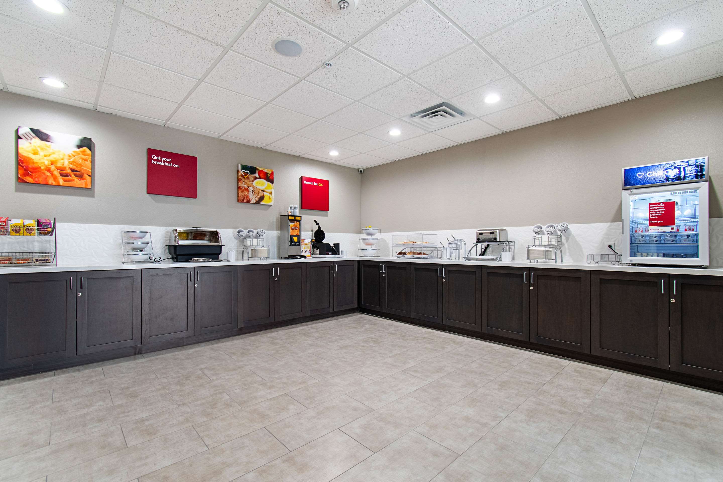 Breakfast area