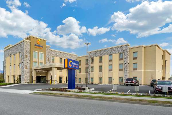 Exterior view - Comfort Suites Burlington - I-5, Exit 229