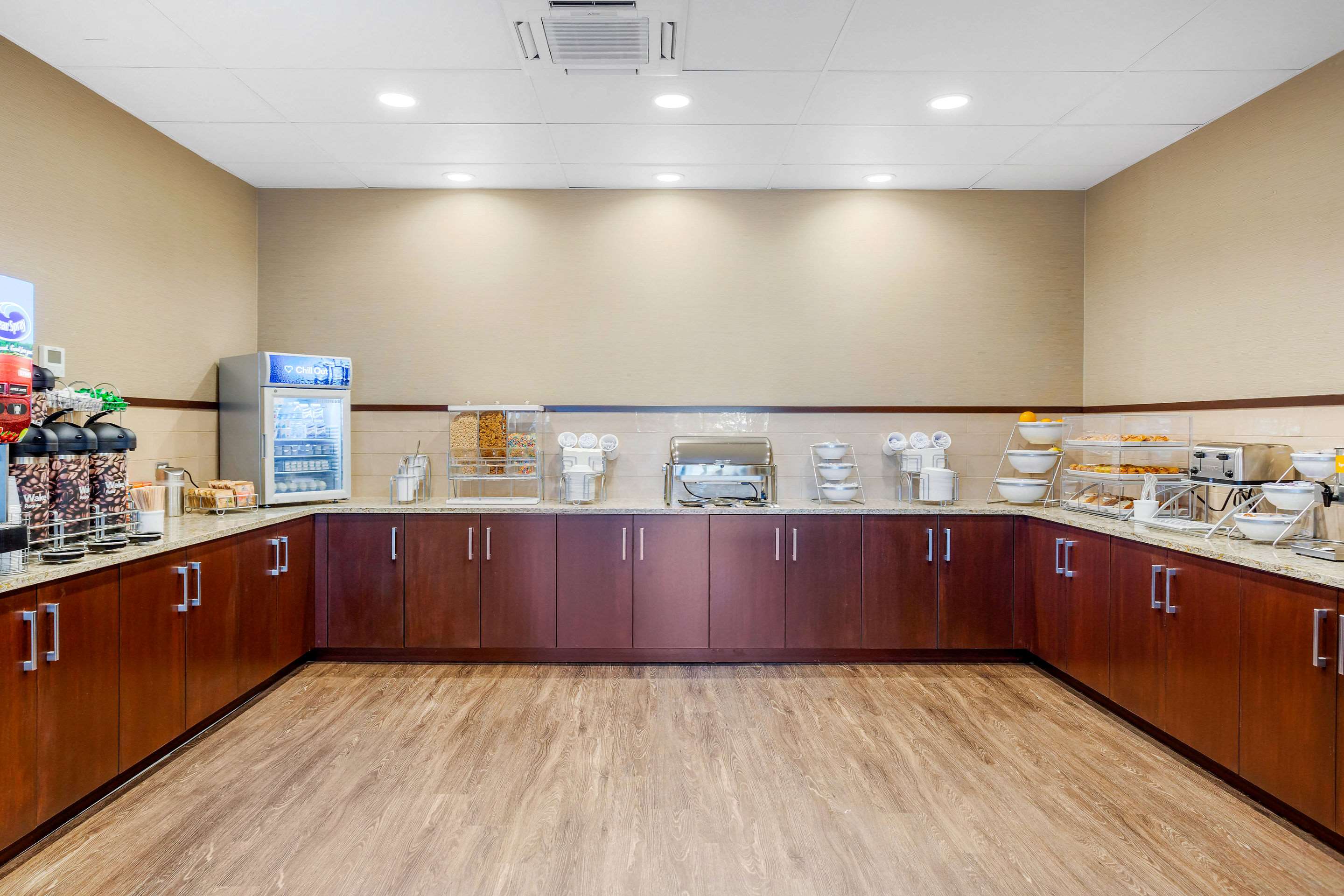 Breakfast area