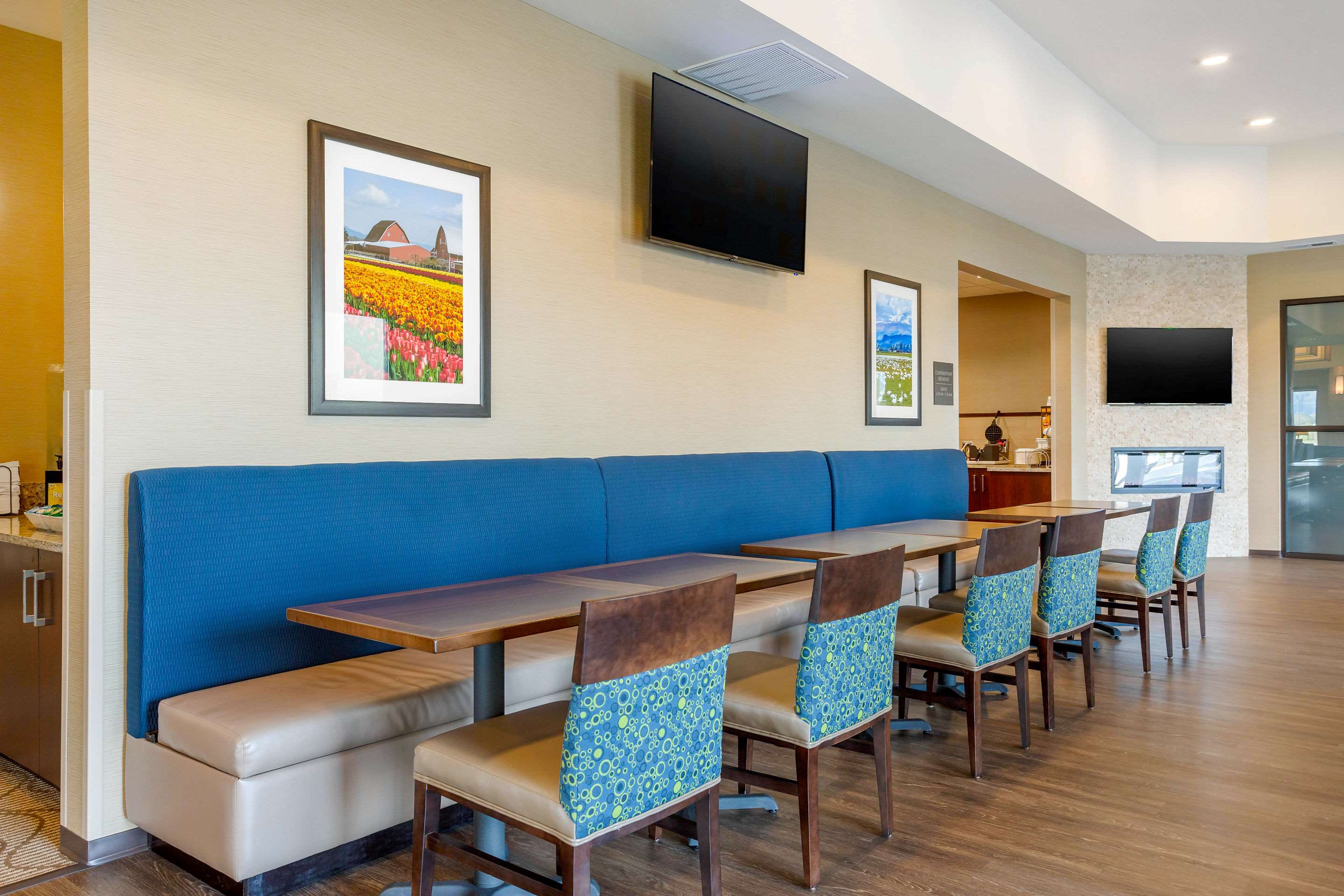 Breakfast area