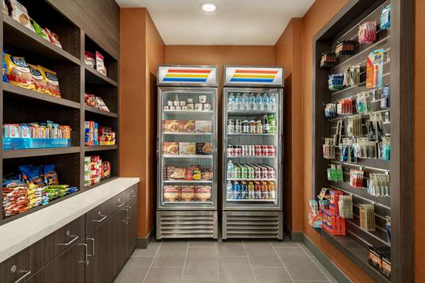  - La Quinta Inn & Suites San Bernardino