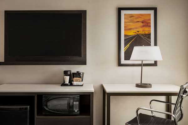  - La Quinta Inn & Suites San Bernardino