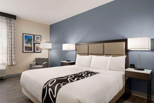  - La Quinta Inn & Suites San Bernardino