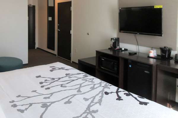 Suite - Sleep Inn & Suites Chiloquin