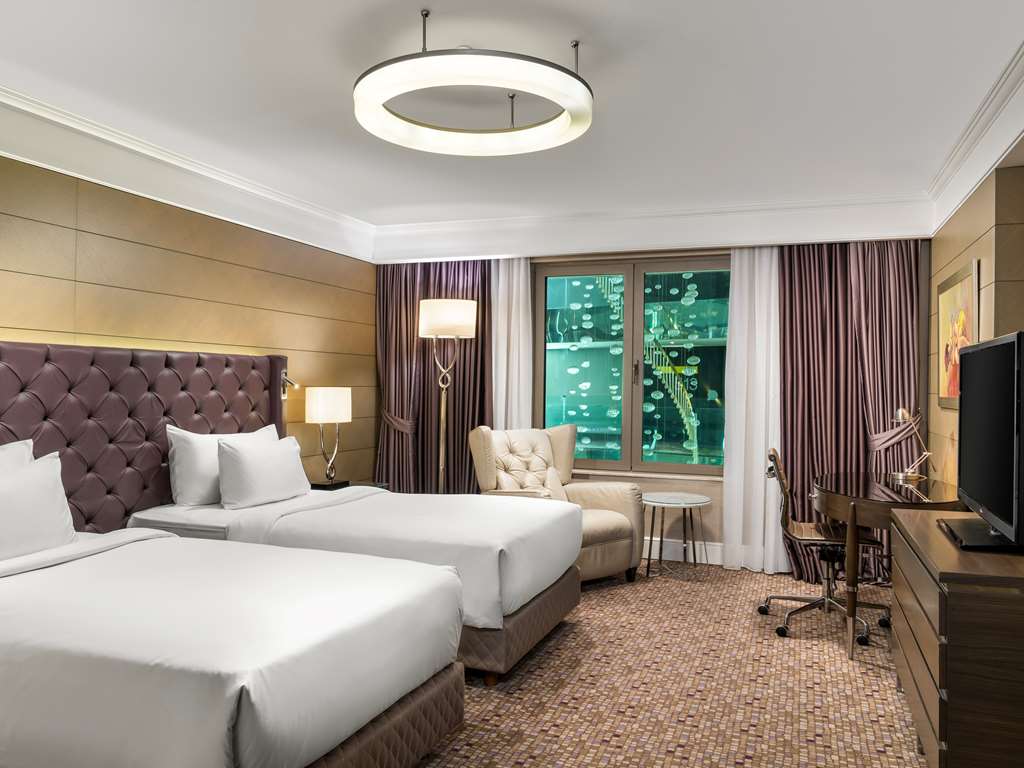 RADISSON BLU ISTANBUL SISLI-guestroom-Guest Room,On-Site.jpg
