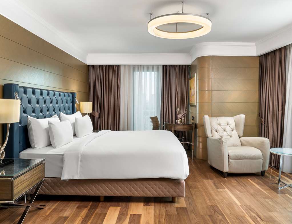 RADISSON BLU ISTANBUL SISLI-guestroom-Guest Room,Suite,On-Site.jpg