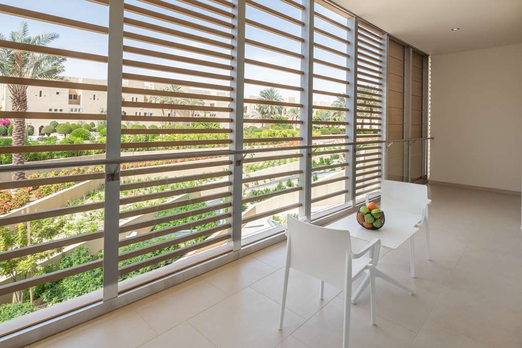 RADISSON BLU RESIDENCE RIYADH DIPLO-guestroom-Guest Room,Suite,On-Site.jpg