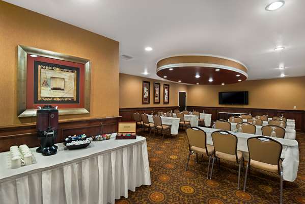  - Oxford Suites Boise - I-84, Exit 50A