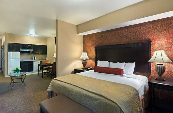  - Oxford Suites Boise - I-84, Exit 50A
