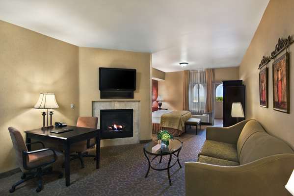  - Oxford Suites Boise - I-84, Exit 50A