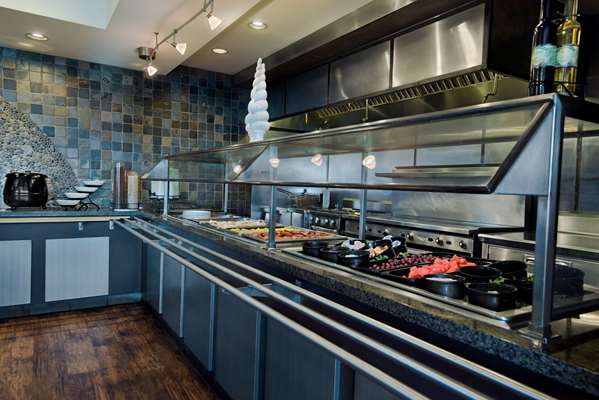  - Oxford Suites Silverdale