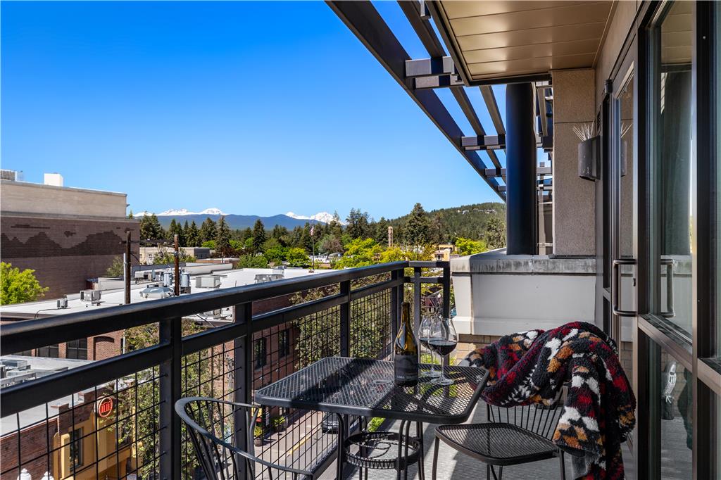 The Oxford Hotel Bend
