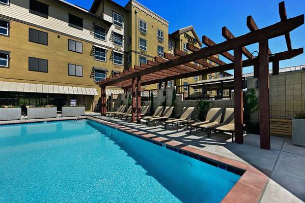 Pool - Oxford Suites Paso Robles