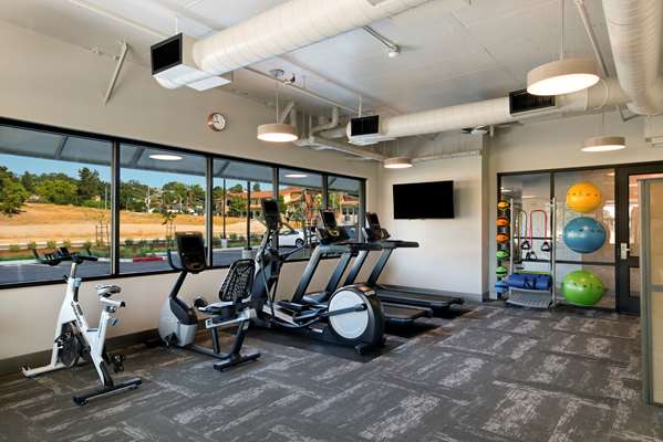 Fitness/ Exercise Room - Oxford Suites Paso Robles