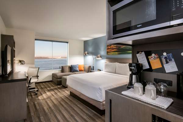  - Hyatt Place Hotel Quad Cities East Moline