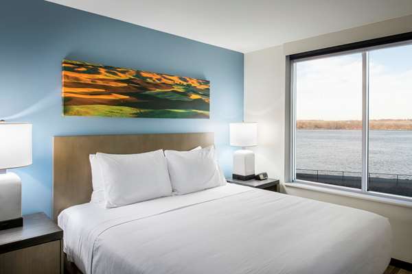  - Hyatt Place Hotel Quad Cities East Moline