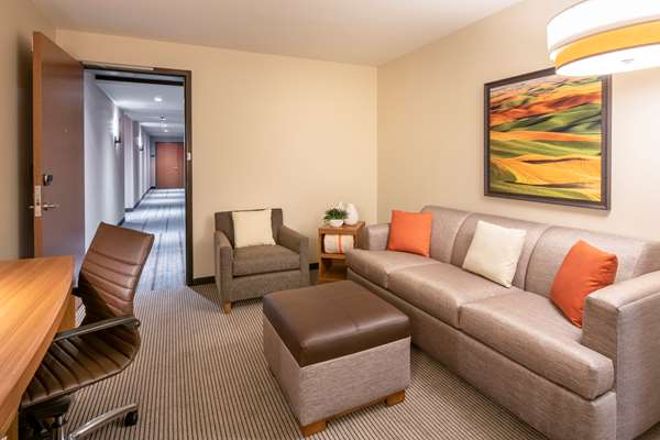 Suite - Hyatt House Hotel Quad Cities East Moline