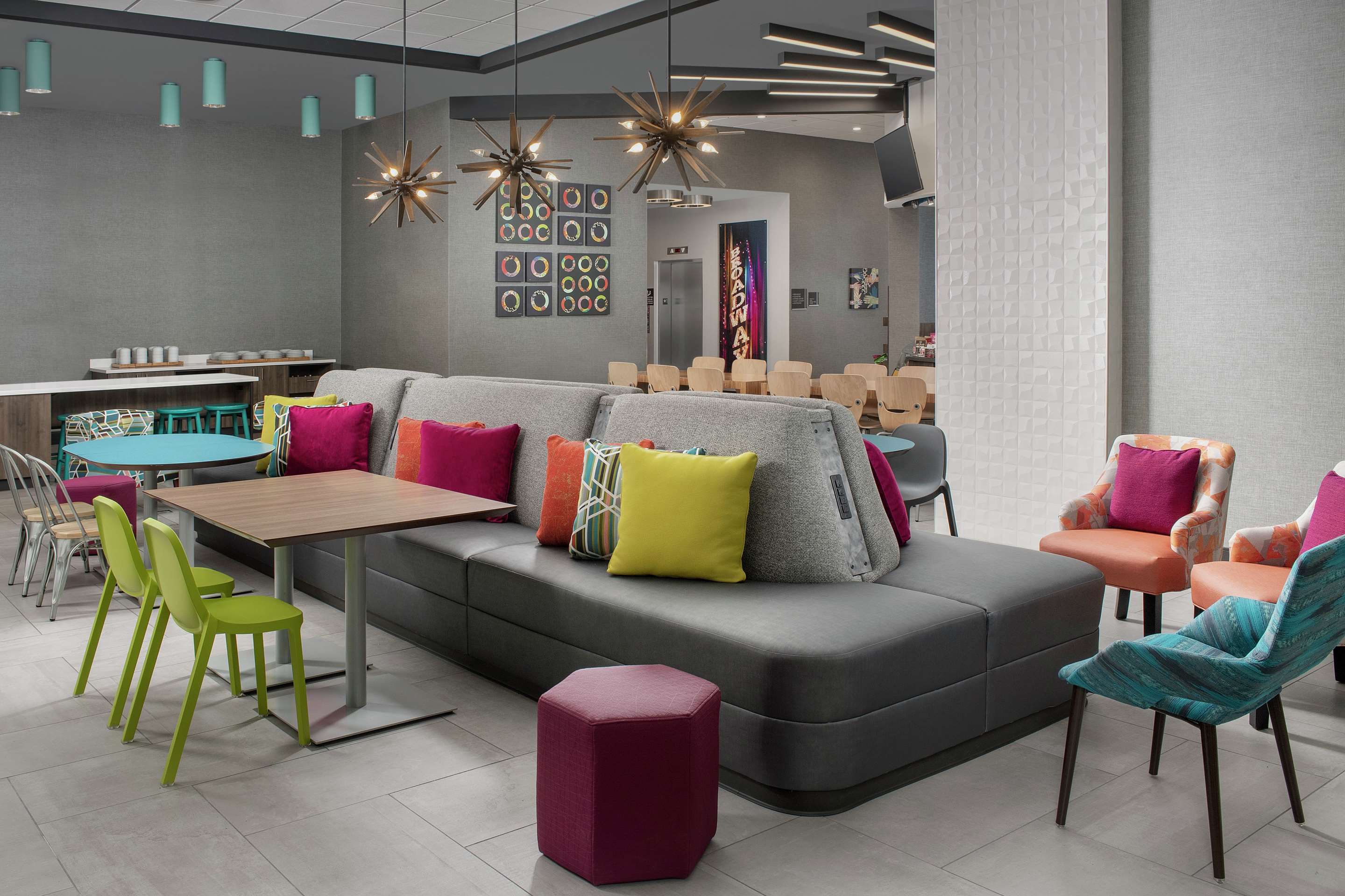 Lobby | Home2 Suites by Hilton Nashville Downtown Convention Center