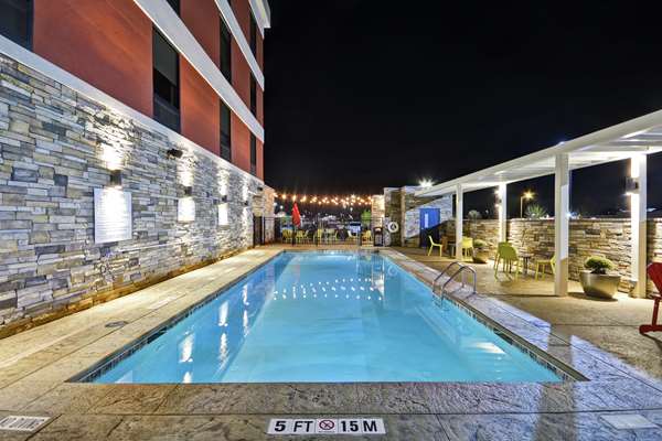 Pool - Home2 Suites by Hilton Warner Robins