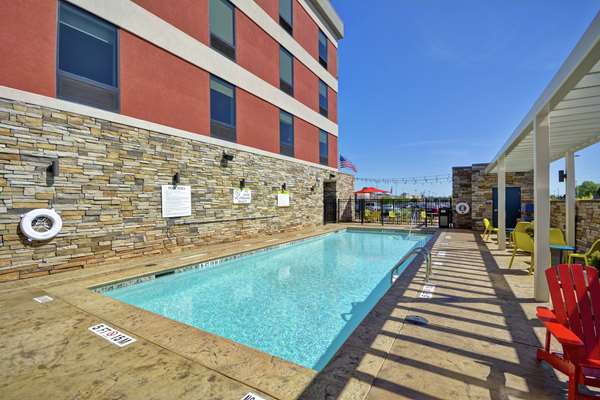 Pool - Home2 Suites by Hilton Warner Robins