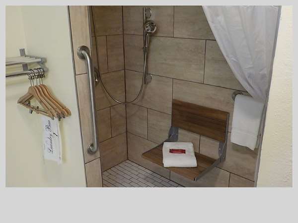  - SureStay Hotel by Best Western Theme Park West Clermont