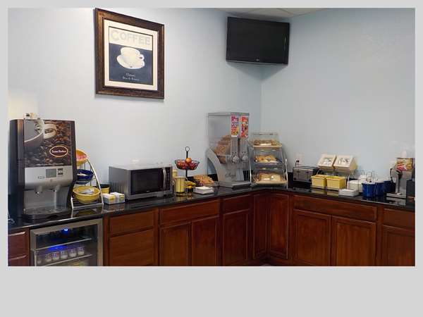 Amenities - SureStay Hotel by Best Western Theme Park West Clermont