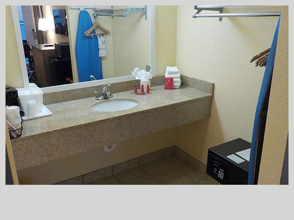  - SureStay Hotel by Best Western Theme Park West Clermont