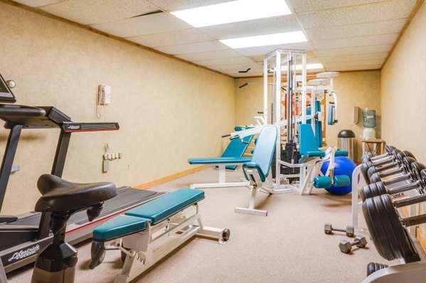 Fitness/ Exercise Room - Red Lion Hotel Monterey