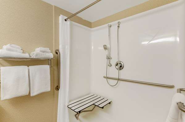  - Best Western North Roanoke Hotel Troutville - I-81, Exit 150A