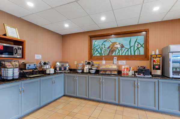 Amenities - Best Western North Roanoke Hotel Troutville - I-81, Exit 150A