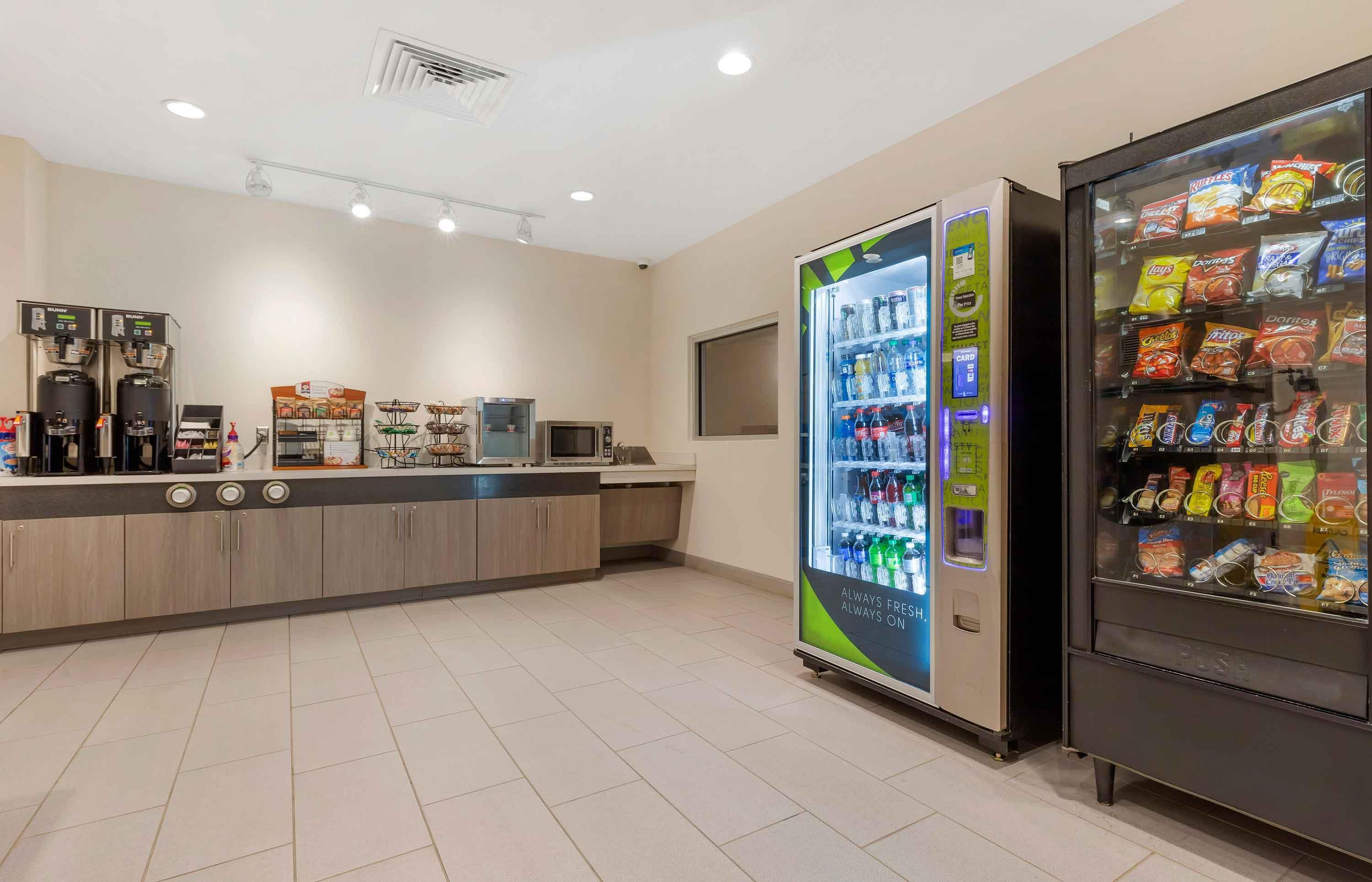 Free Grab-and-Go Breakfast | Extended Stay America Premier Suites Greenville Woodruff Rd