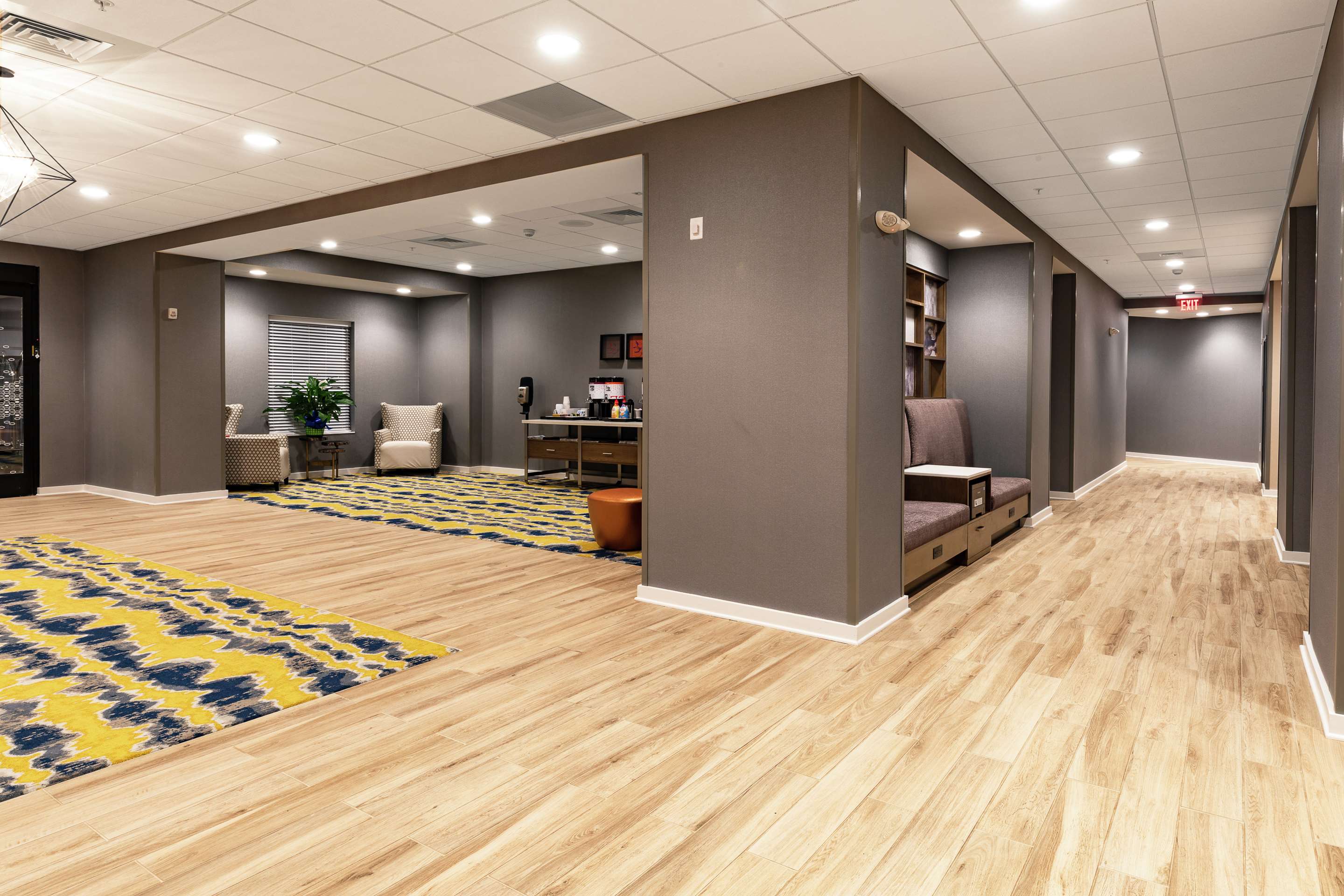 Lobby | Hampton Inn & Suites Columbia Killian Road