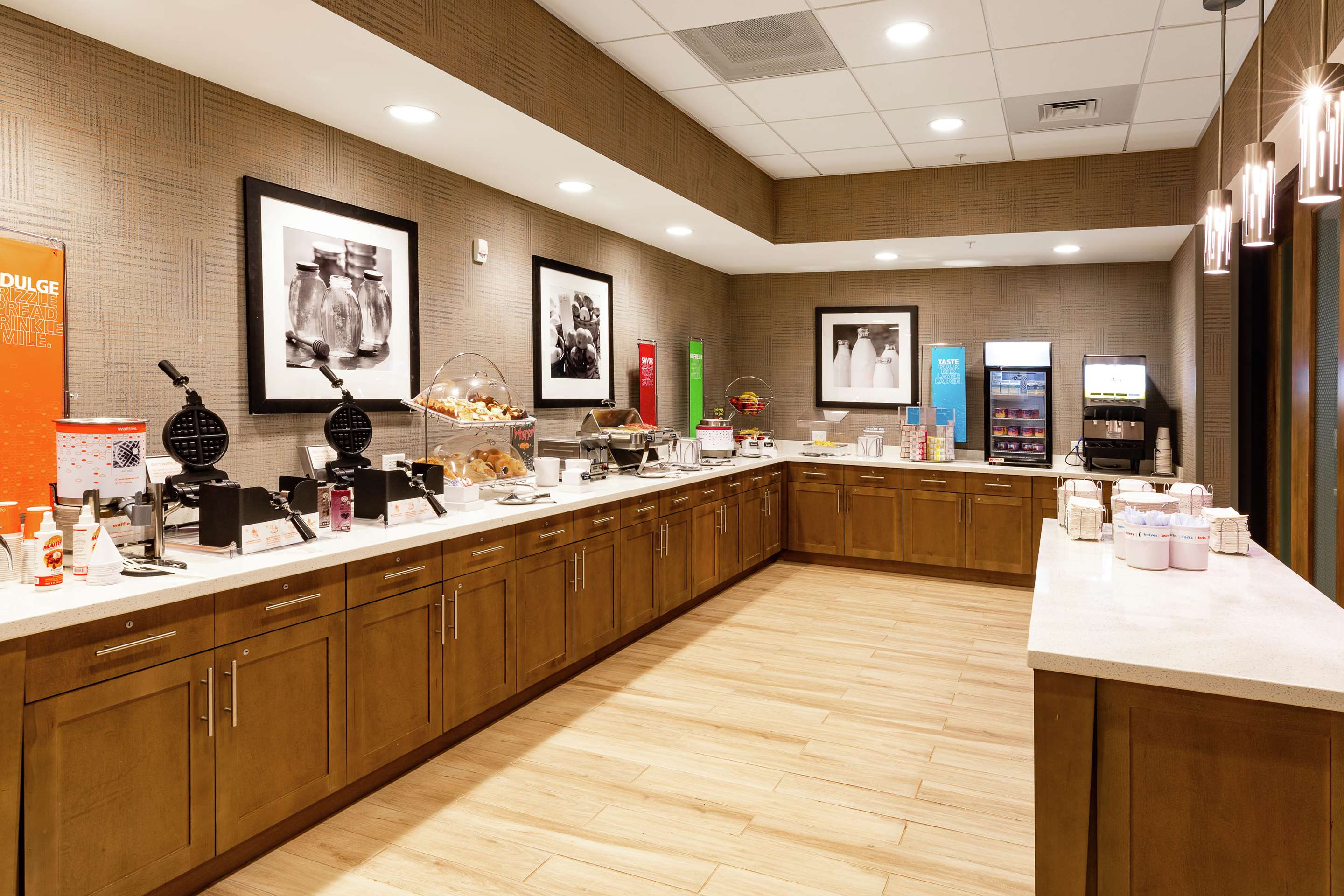 Restaurant | Hampton Inn & Suites Columbia Killian Road