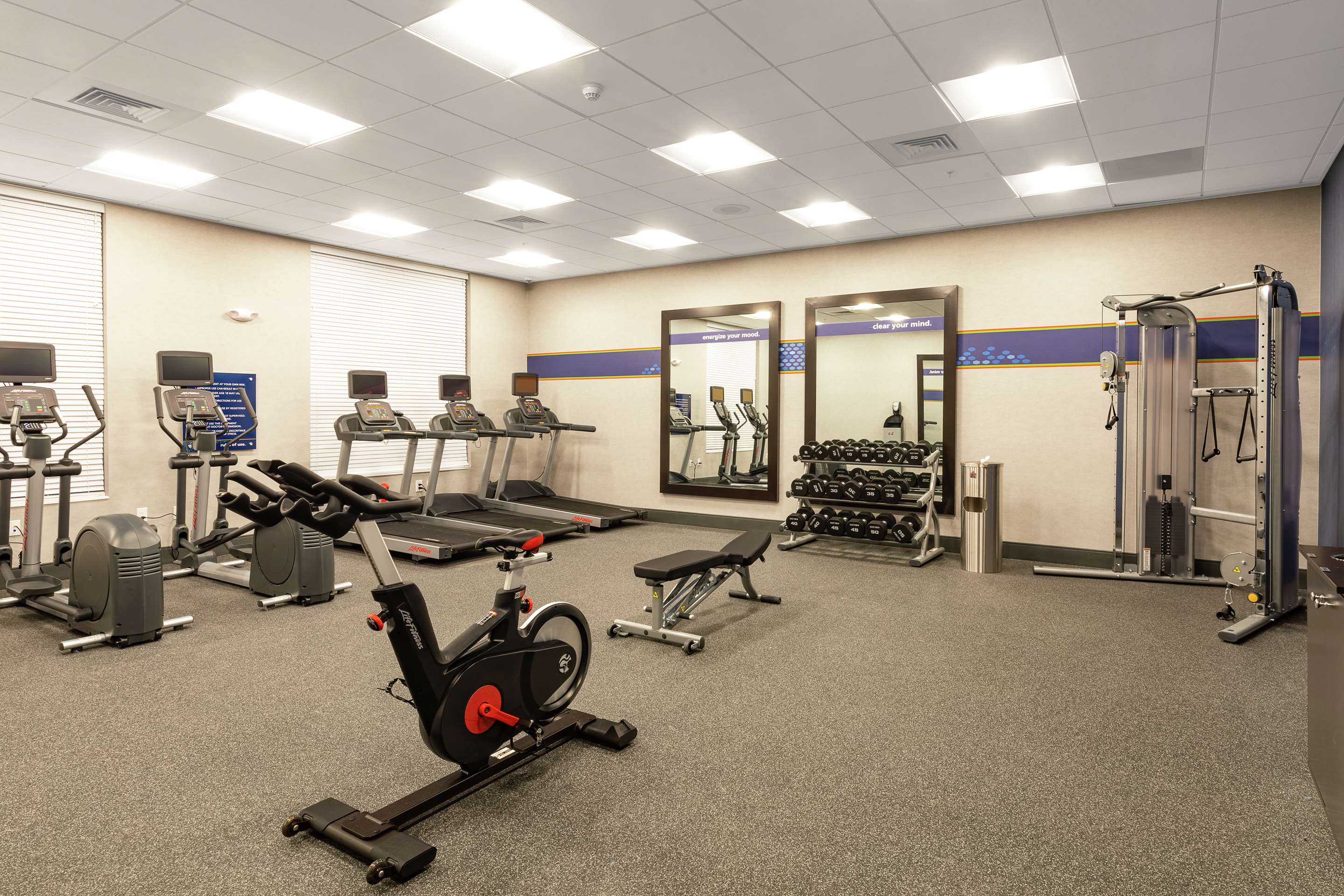 Health club fitness center gym | Hampton Inn & Suites Columbia Killian Road