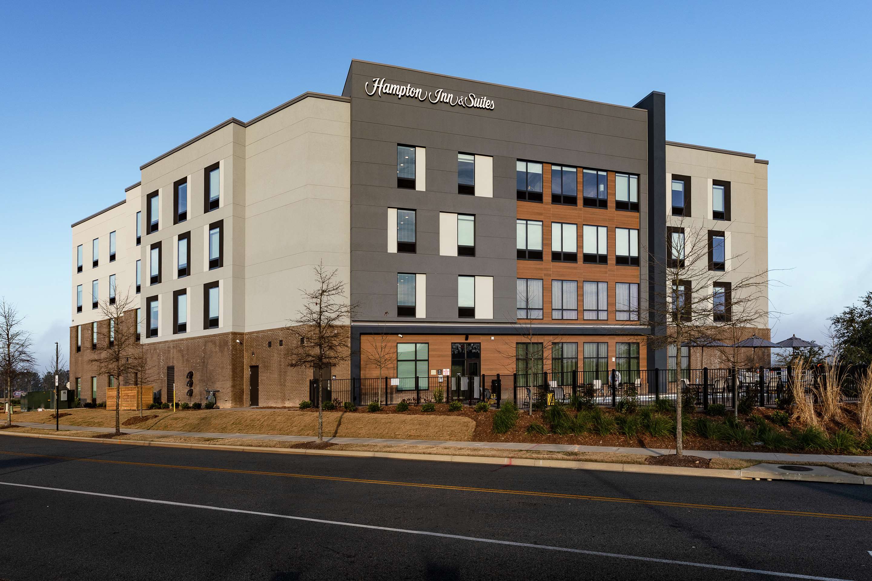Exterior | Hampton Inn & Suites Columbia Killian Road