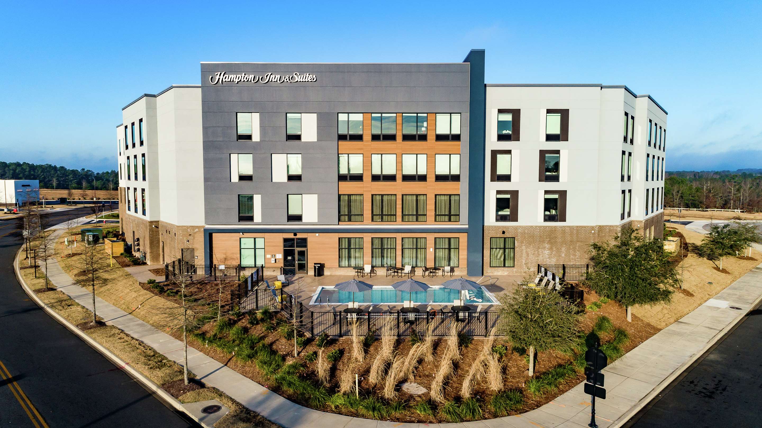 Exterior | Hampton Inn & Suites Columbia Killian Road