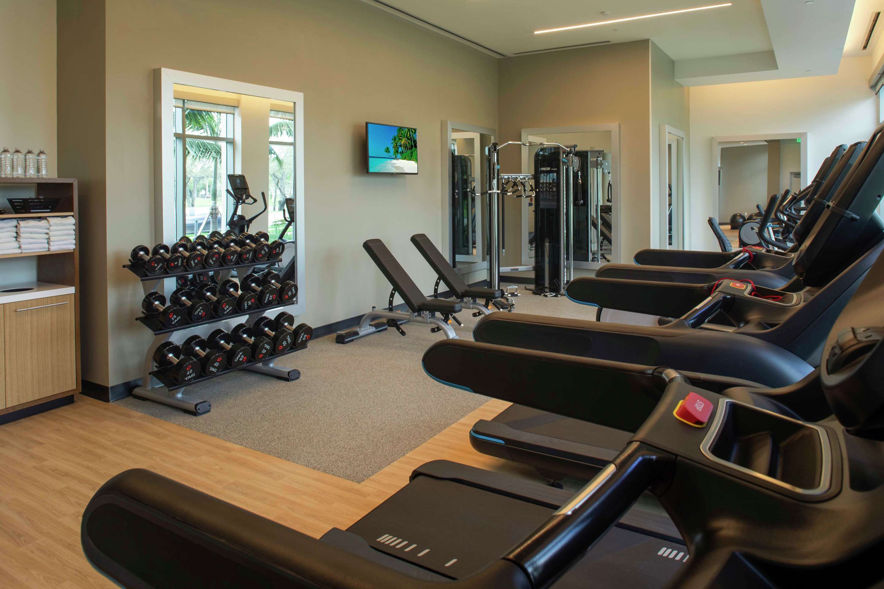 Health club fitness center gym | Hilton Miami Dadeland