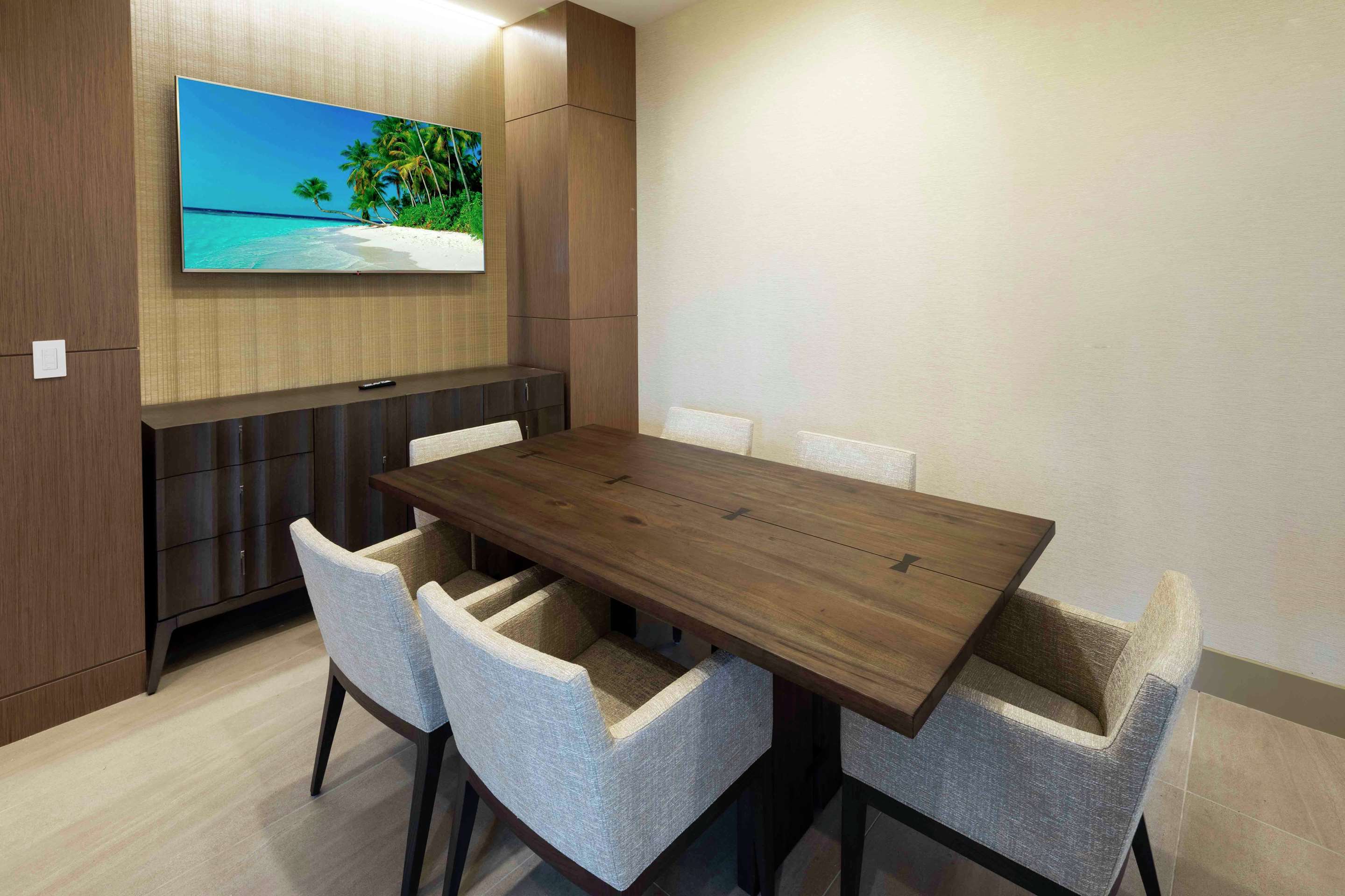 Property amenity | Hilton Miami Dadeland